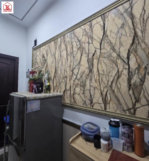 Nhà đẹp 4 tầng để ở kết hợp văn phòng gần chợ Phú Xuân