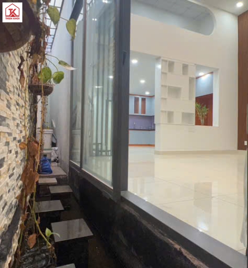 Nhà 3 phòng ngủ hiện đại mới xây 140m2