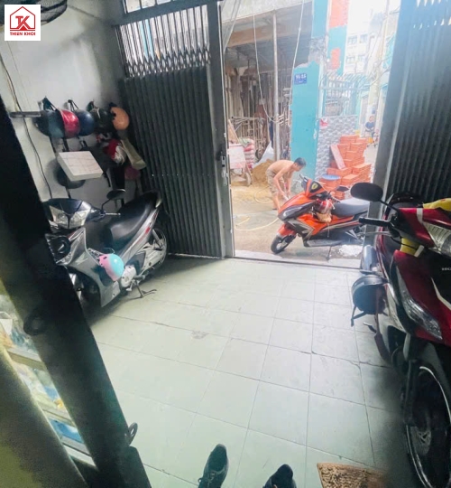 Nhà chính chủ xây 5 PN - Đúc BTCT